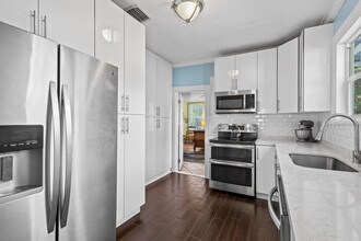 621 SW 14th Terrace in Fort Lauderdale, FL - Building Photo - Building Photo