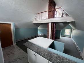 410 N State St in Concord, NH - Building Photo - Building Photo