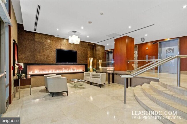 811 4th St NW in Washington, DC - Building Photo - Building Photo