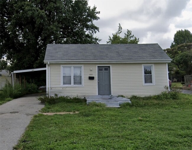 property at 223 La Motte Ln