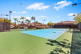 12665 Creekview Dr in San Diego, CA - Building Photo - Building Photo