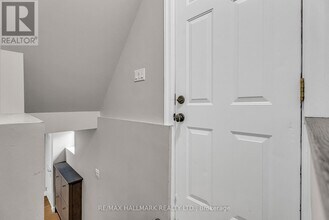 450 Cosburn Ave. in Toronto, ON - Building Photo - Building Photo