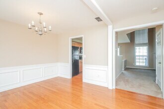 8855 Grappe Trace in Suwanee, GA - Building Photo - Building Photo