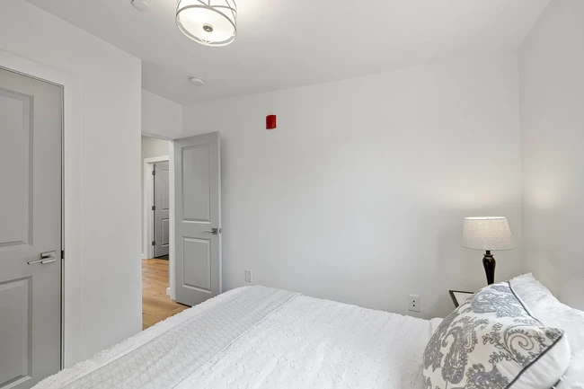 338 Hurley St, Unit 3 in Cambridge, MA - Building Photo - Building Photo