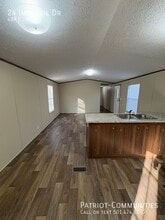 24 Imperial Dr in Springfield, IL - Building Photo - Building Photo