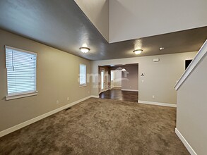 15124 Battle Dr in Bluffdale, UT - Building Photo - Building Photo