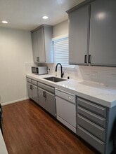 316 E Imperial Ave, Unit B in El Segundo, CA - Building Photo - Building Photo