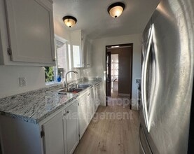 43 Breeze Way in Port Angeles, WA - Building Photo - Building Photo