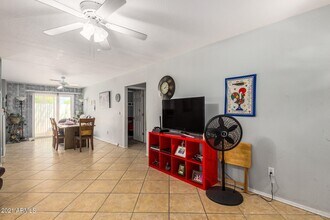 2702 E Juniper Ave in Phoenix, AZ - Building Photo - Building Photo