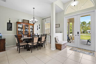 11290 51st Ct N in West Palm Beach, FL - Foto de edificio - Building Photo