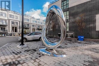 3425 Sheppard Ave E in Toronto, ON - Building Photo - Building Photo