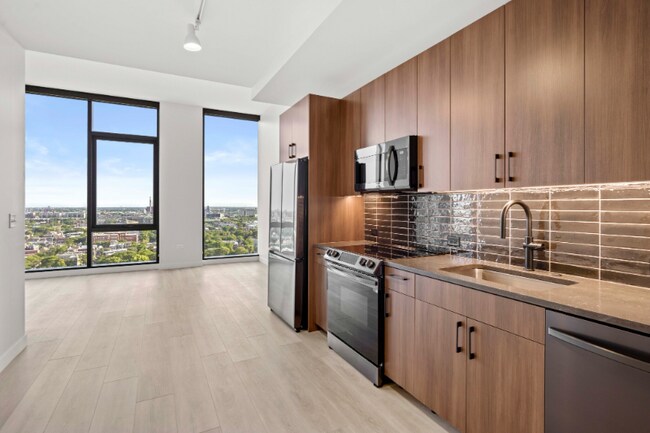 property at 1051 W Van Buren St