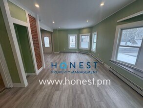 101 Sabattus St in Lewiston, ME - Building Photo - Building Photo