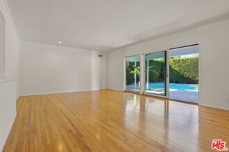 1373 Beckwith Ave in Los Angeles, CA - Building Photo - Building Photo