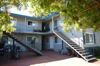 1520 Scott St in San Jose, CA - Building Photo - Building Photo