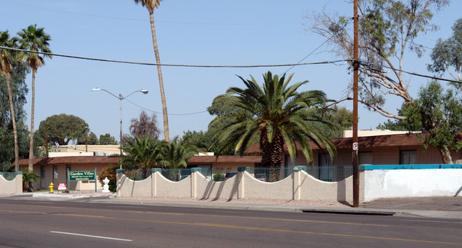 Garden Villas in Phoenix, AZ - Foto de edificio - Building Photo