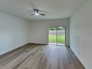 586 Holly Lks Dr in Orange Park, FL - Building Photo - Building Photo