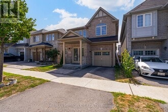 55 Formosa Ave in Ajax, ON - Building Photo - Building Photo