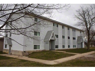 Meadowview Apartments in Marion, IA - Building Photo