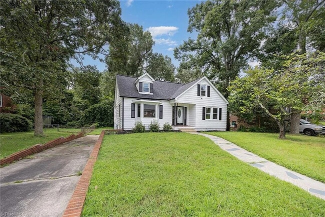 415 Spring St in Thomasville, NC - Building Photo - Building Photo
