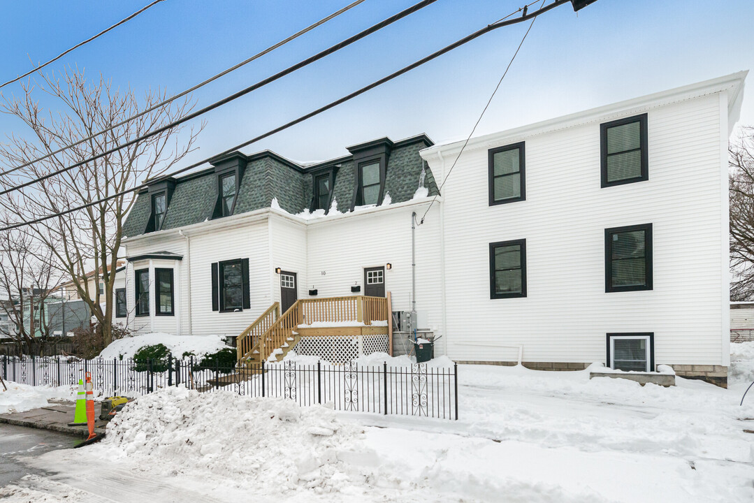 10 Marion St, Unit #1 in Medford, MA - Building Photo