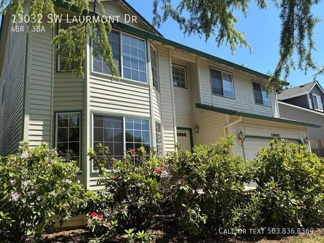 13032 SW Laurmont Dr in Tigard, OR - Building Photo - Building Photo