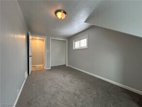 3405 W 94th St, Unit 2 in Cleveland, OH - Building Photo - Building Photo