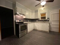 24 Lexington Ave, Unit 2nd Floor photo'