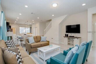 8816 Corcovado Dr in Kissimmee, FL - Building Photo - Building Photo