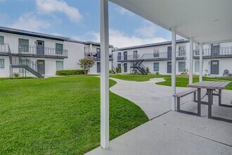 1701 Johanna Dr in Houston, TX - Building Photo - Building Photo