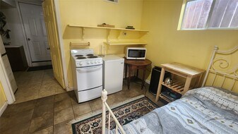 2317 Southgate Blvd in Houston, TX - Building Photo