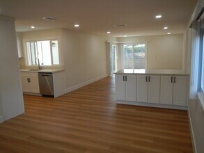 23831 Pesaro in Laguna Hills, CA - Building Photo - Building Photo
