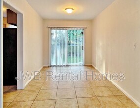 1262 Wainwright Dr in Jacksonville, FL - Building Photo - Building Photo
