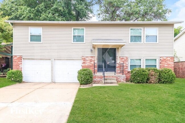 property at 2489 Millvalley Dr