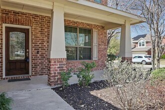400 Crossbill Ln in Little Elm, TX - Building Photo - Building Photo