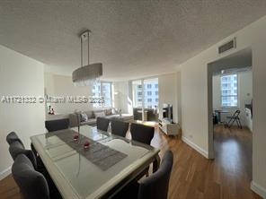 701 Brickell Key Blvd, Unit # 2304 in Miami, FL - Building Photo - Building Photo