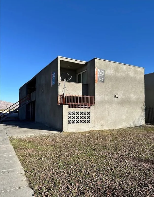 property at 740 N 11th St