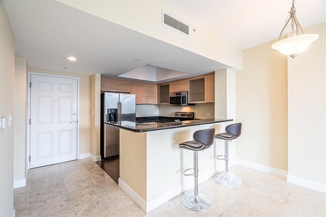 property at 140 S Dixie Hwy