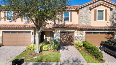 8439 Kelsall Dr in Orlando, FL - Building Photo - Building Photo