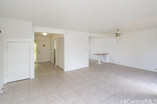 99-036 Upapalu Dr in Aiea, HI - Building Photo