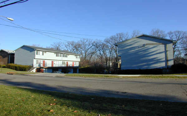 1721-1733 Cromwell Dr in Akron, OH - Building Photo - Building Photo