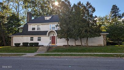 100 Ryckman Ave in Albany, NY - Building Photo