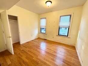 1596 Tremont St, Unit 2 in Boston, MA - Building Photo - Building Photo