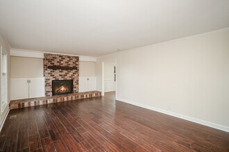 132 Oak Trail in Belmont, NC - Building Photo - Building Photo