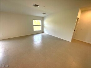 11961 Savanna Lks Blvd in Lehigh Acres, FL - Building Photo - Building Photo