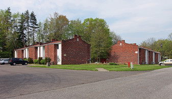 6675-6720 Bancroft St Apartments