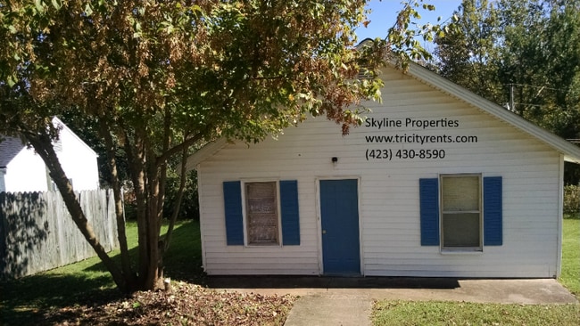702 Antioch Rd
