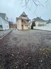 9 Minden Ave, Unit 2 in Binghamton, NY - Foto de edificio - Building Photo