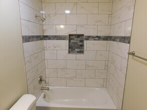 220 Dean Drive, Unit 220 Dean Drive in Perkasie, PA - Building Photo - Building Photo