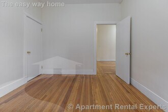 891 Massachusetts Ave in Cambridge, MA - Building Photo - Building Photo